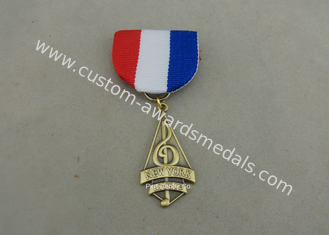 真鍮の注文賞メダル3Dは押された賞メダル1.2 - 10mmの厚さ死にます