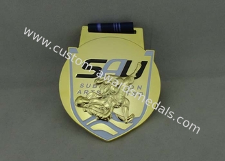 マラソンのリボン メダルはダイ カスト柔らかいエナメル、3D 金張りが付いている