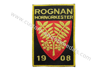 Rognan の刺繍パッチ、裏側の鉄の接着剤が付いている注文の刺繍パッチ