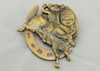 4.0mm 高浮彫り 3D はメダル ギフトのための旧式な金張りによって鋳造物死にます
