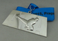 銀製のめっきの専門家が付いている OEM ODM の空手メダル亜鉛合金材料