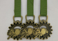 ダイ カストのスポーツ・イベントのためのカスタマイズされたメダルおよびリボンは亜鉛合金のエナメル