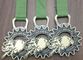 ダイ カストのスポーツ・イベントのためのカスタマイズされたメダルおよびリボンは亜鉛合金のエナメル