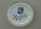 KC の Royals はダイヤモンドの切口の端および 2.0 インチと押された黄銅によって硬貨を個人化しました