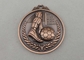 フットボールは設計鋳造物メダル 3D 45 の mm の旧式な銅めっき/反黄銅死にます